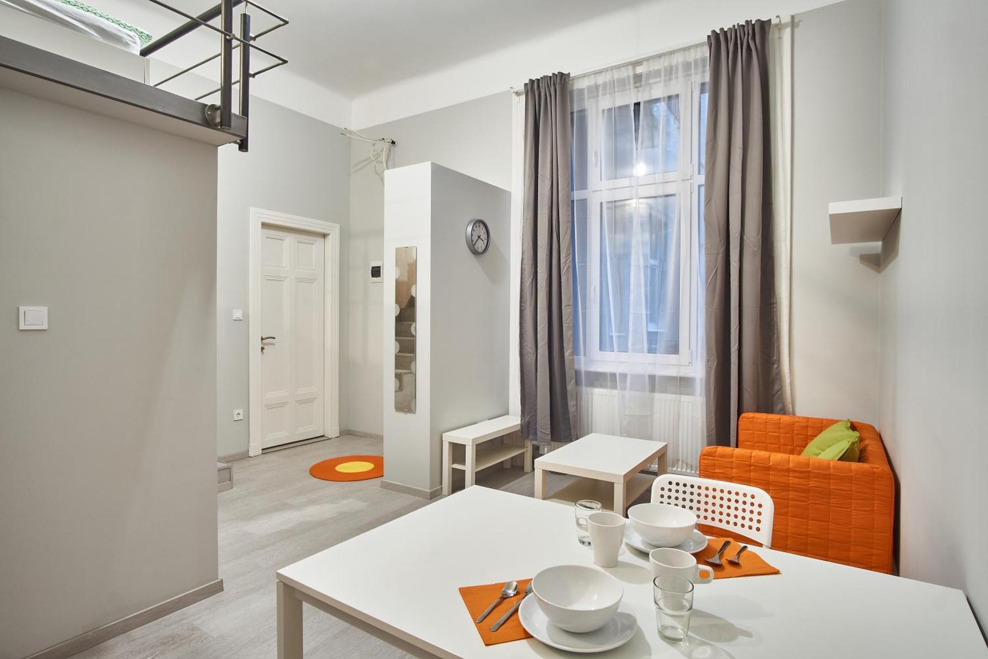 Hild-2 Apartments | Будапеща Стая снимка