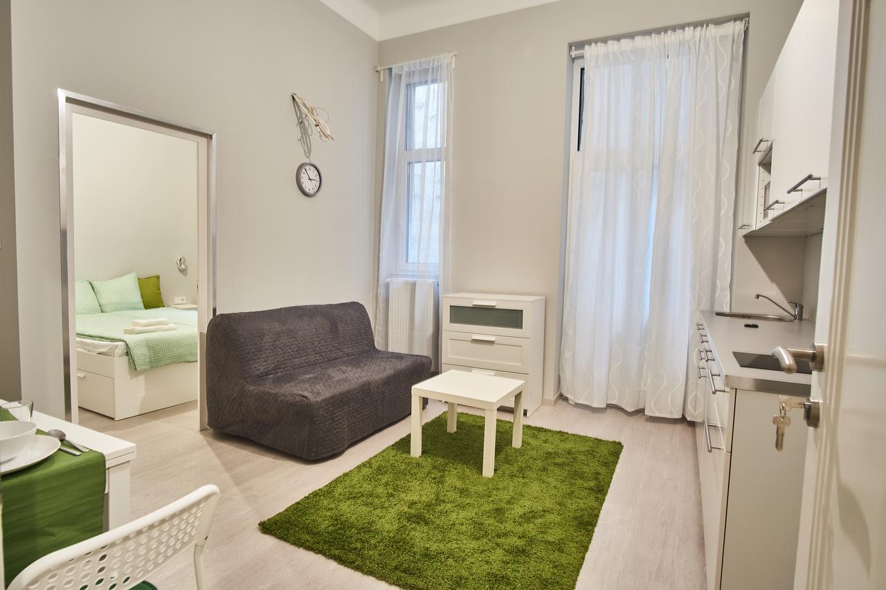 Hild-2 Apartments | Будапеща Екстериор снимка